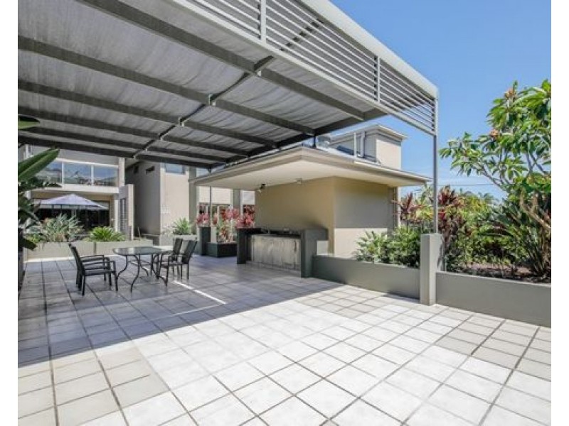 45 Bundall Rd, Surfers Paradise QLD 4217