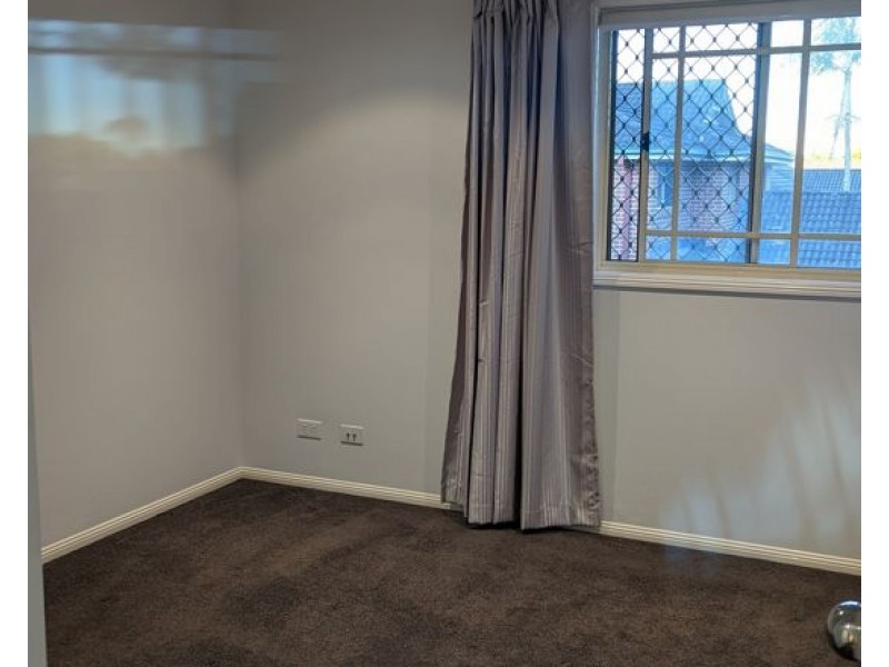 22/400 Pine Ridge Rd, Coombabah QLD 4216