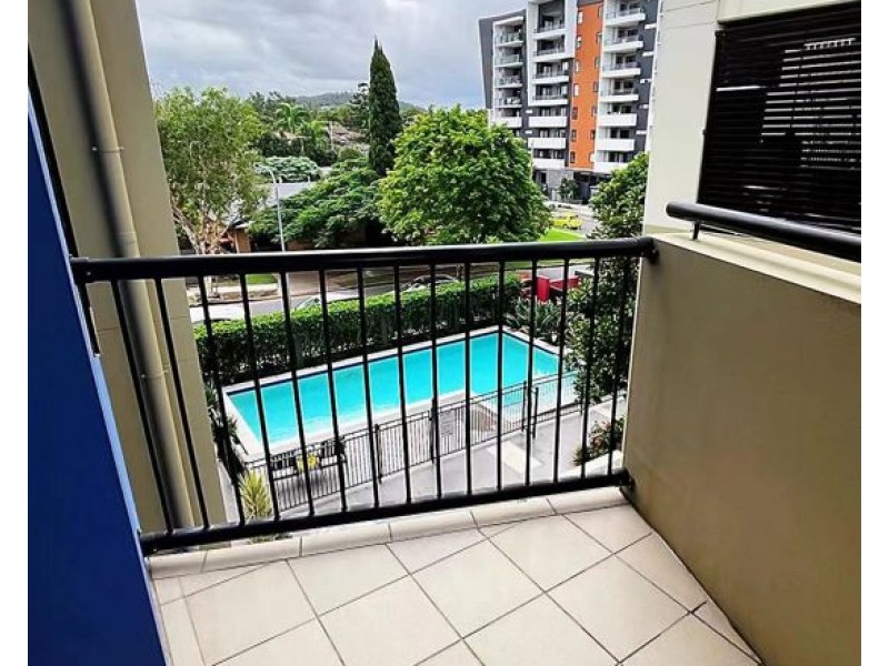 2180 Logan Road, Upper Mount Gravatt QLD 4122