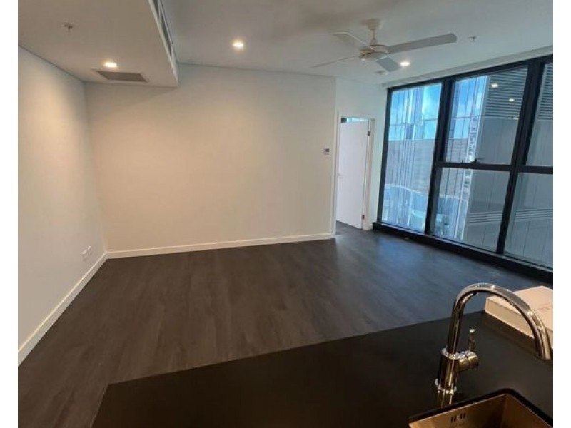 701/ 300 George Street, Brisbane City QLD 4000