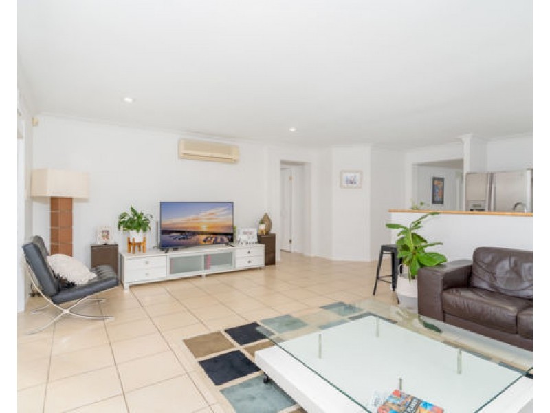 19 Melastoma Way, Arundel QLD 4214