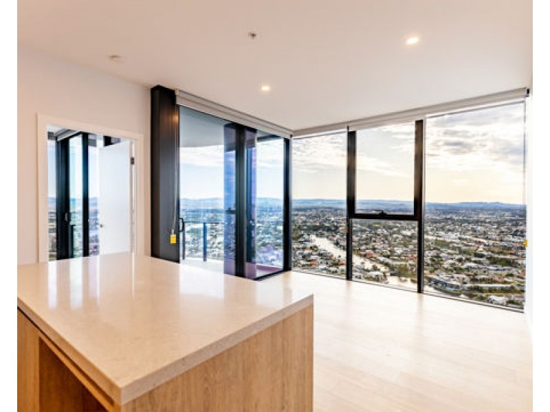 5 The Darling Avenue, Broadbeach QLD 4218