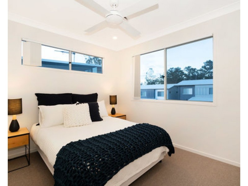 94/21 Emerald Place, Bridgeman Downs QLD 4035