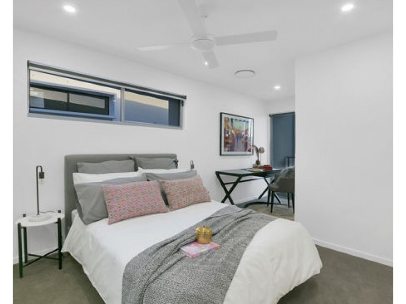 A / 31 Griffith Place, Seven Hills QLD 4170