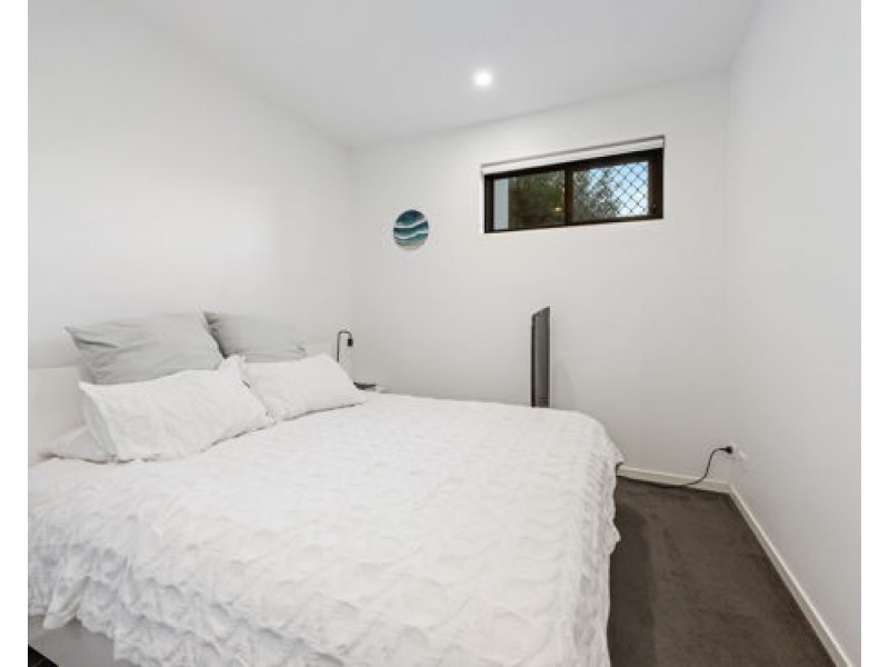 U208/57 Ludwick Street, Cannon Hill QLD 4170