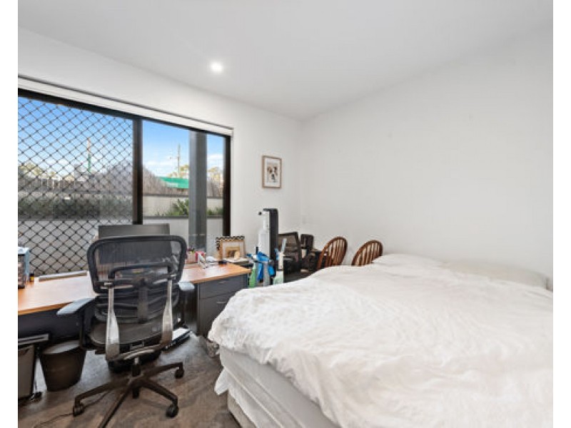 U208/57 Ludwick Street, Cannon Hill QLD 4170
