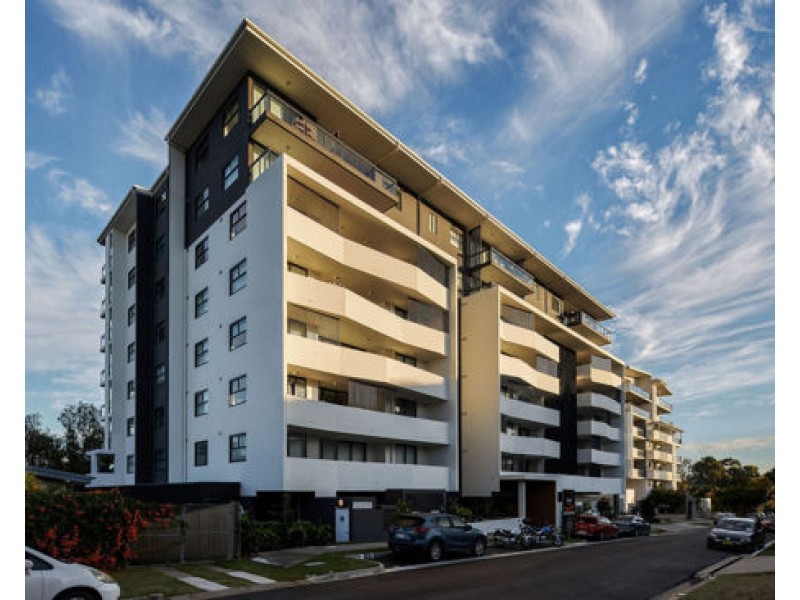 207/10 Curwen Terrace, Chermside QLD 4032