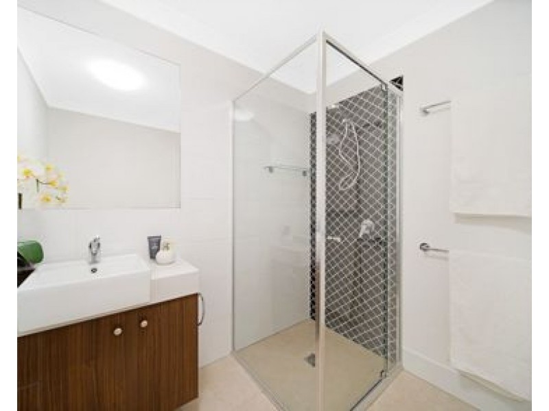 11/30 Creekside Terrace, Albany Creek QLD 4035