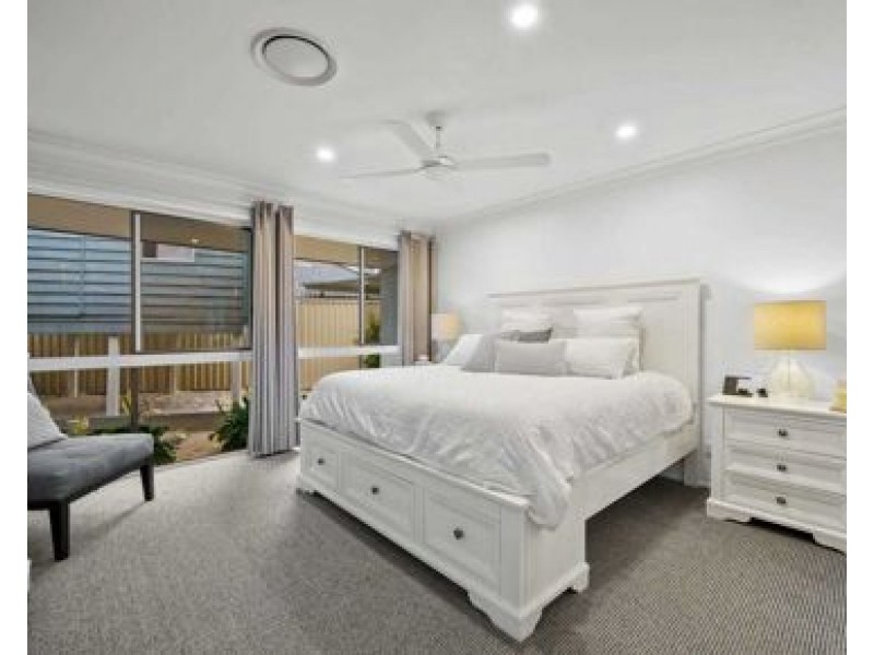 1 Rudd street, Broadbeach Waters QLD 4218