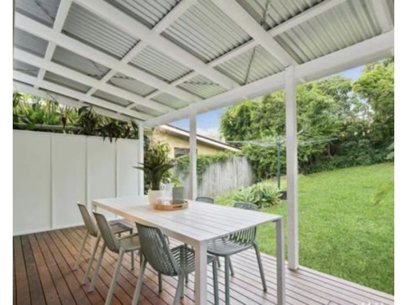 17 Miriam Street, Holland Park West QLD 4121