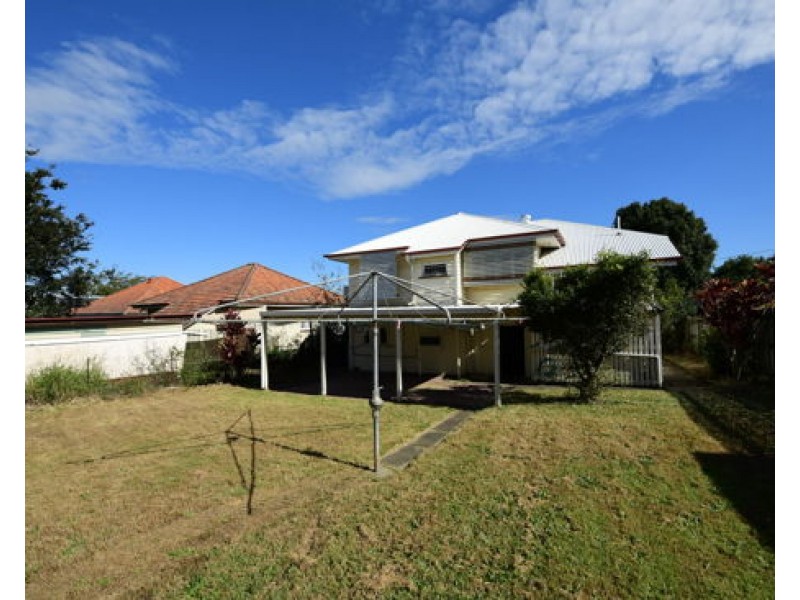 16 Glen Street, Moorooka QLD 4105