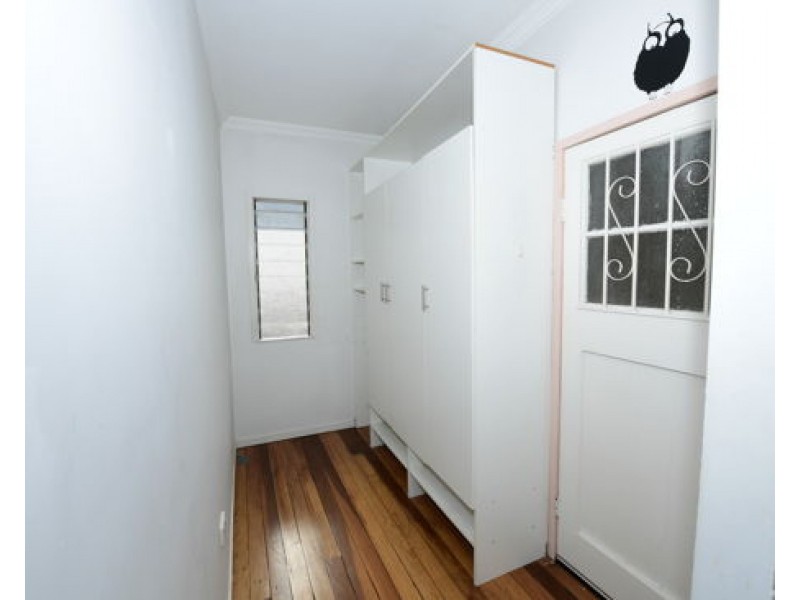 16 Glen Street, Moorooka QLD 4105