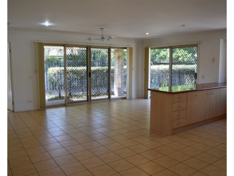 13 Groves Crescent, Boondall QLD 4034