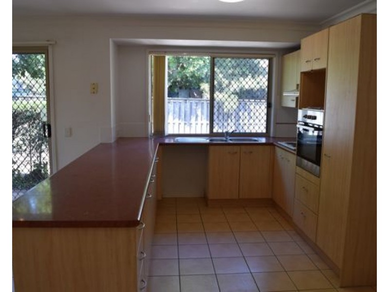 13 Groves Crescent, Boondall QLD 4034