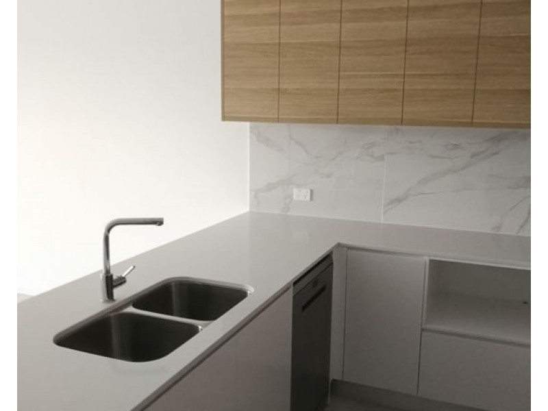 2 Bella Ave, Robina QLD 4226