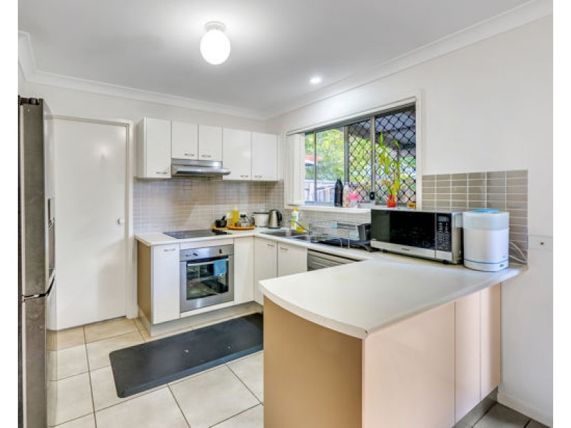 40 232 Preston Road, Wynnum West QLD 4178