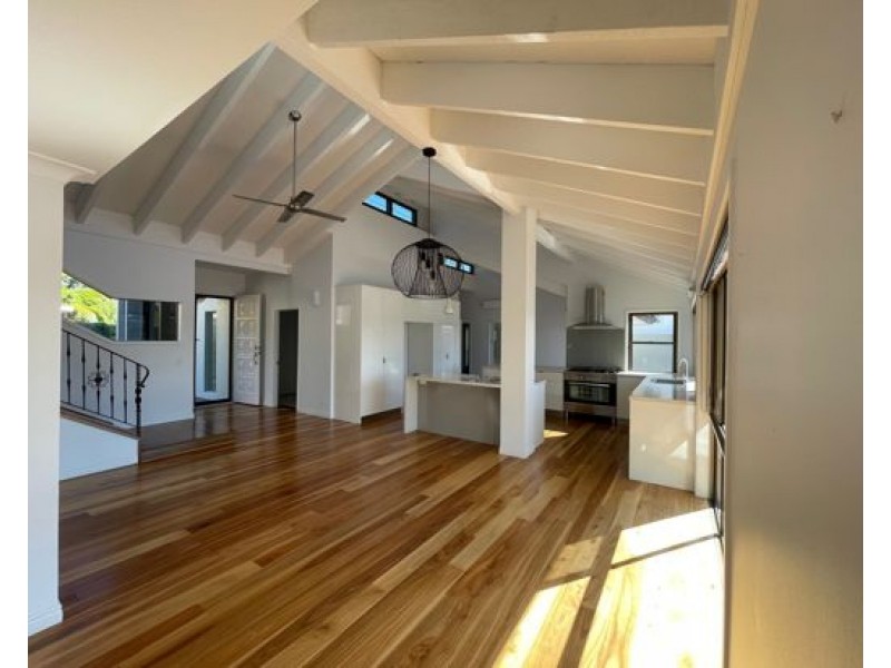 57 Blair Athol Crescent, Bundall QLD 4217