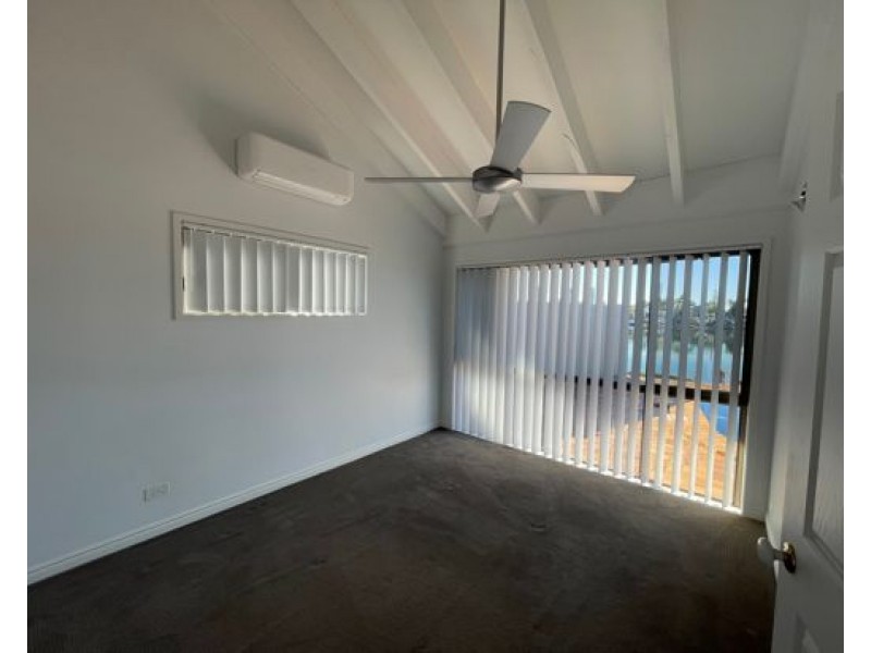 57 Blair Athol Crescent, Bundall QLD 4217