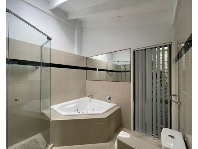 57 Blair Athol Crescent, Bundall QLD 4217