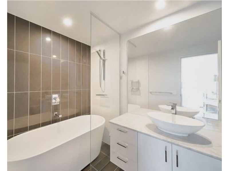 21106/5 Habour Side Court, Biggera Waters QLD 4216