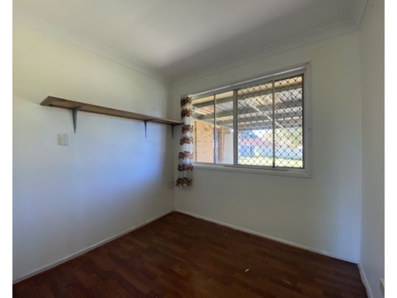22 Haldham Crescent, Regents Park QLD 4118