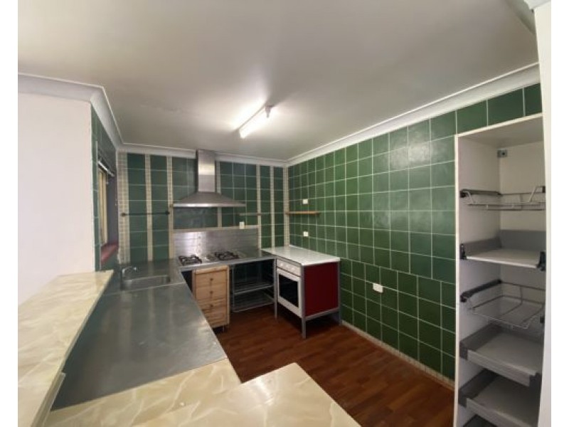 22 Haldham Crescent, Regents Park QLD 4118