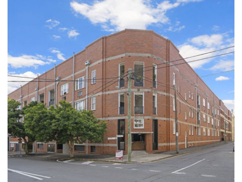 101/54 Vernon Terrace, Teneriffe QLD 4005