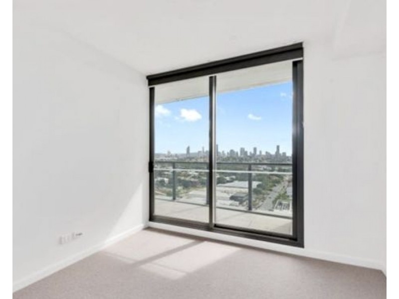 30801/300 Old Cleveland Road, Coorparoo QLD 4151