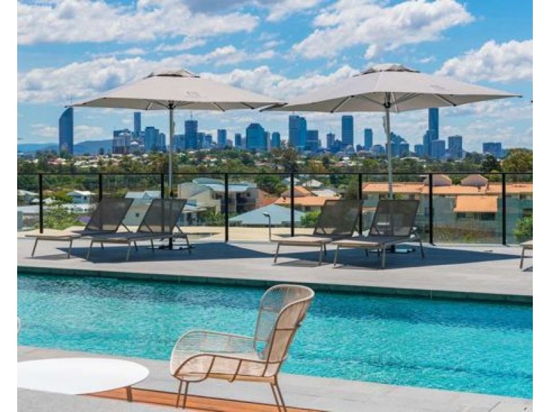 30801/300 Old Cleveland Road, Coorparoo QLD 4151