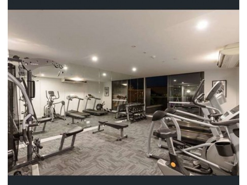 30801/300 Old Cleveland Road, Coorparoo QLD 4151