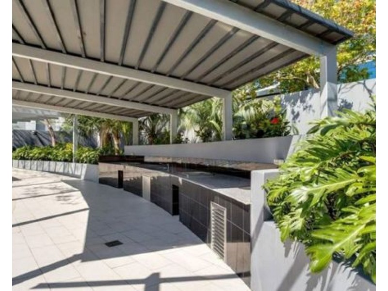 32102/56 Scarborough St, Southport QLD 4215