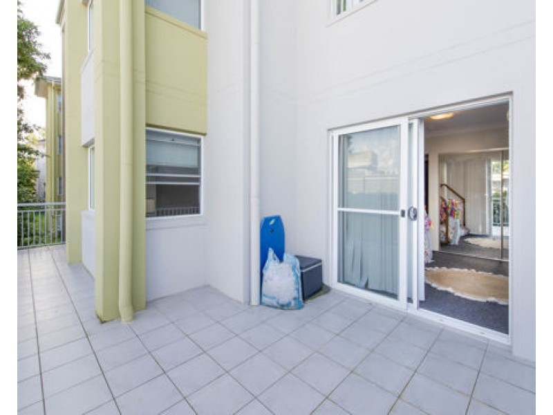 806/33 Clark St, Biggera Waters QLD 4216