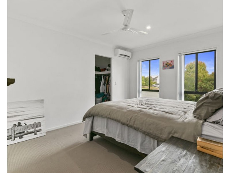 2 Palmerston Place, Coomera QLD 4209