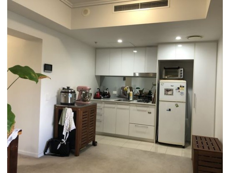 20802/8 Hercules street, Hamilton QLD 4007