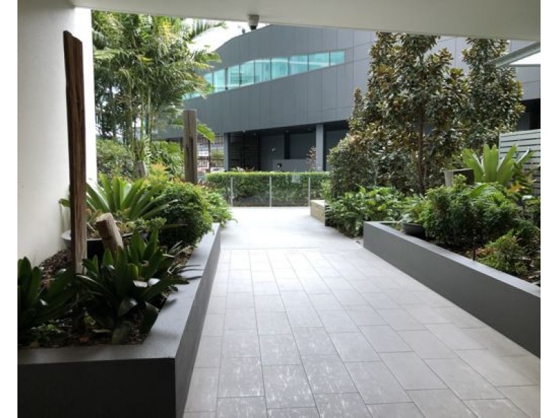 20802/8 Hercules street, Hamilton QLD 4007