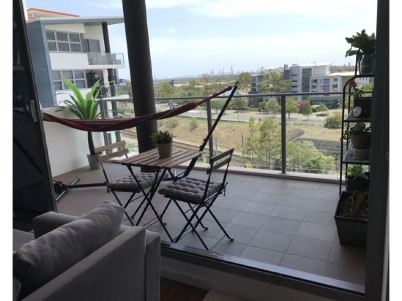 U2/42 Laver Drive, Robina QLD 4226