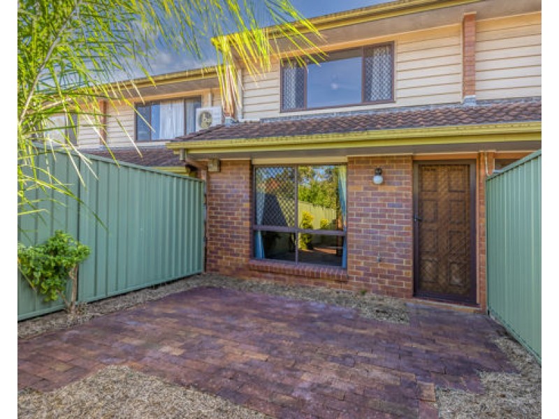 8/123 Barbaralla Drive, Springwood QLD 4127