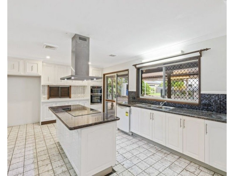 144 Persse Rd, Runcorn QLD 4113