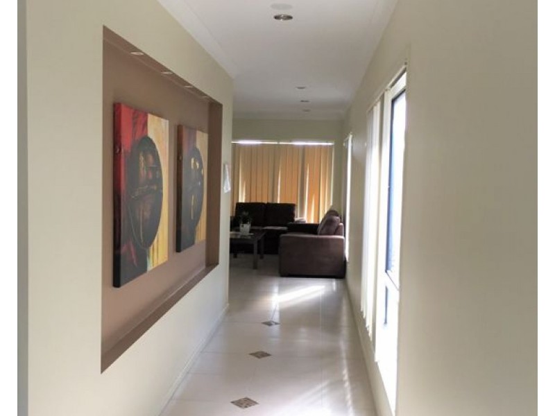 286 Troughton Rd, Coopers Plains QLD 4108