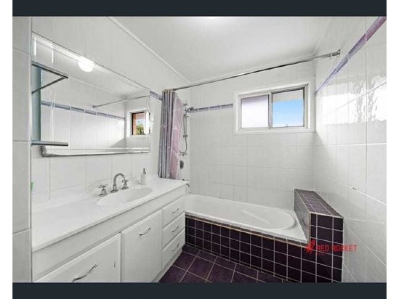 82 Allbutt St, Kuraby QLD 4112