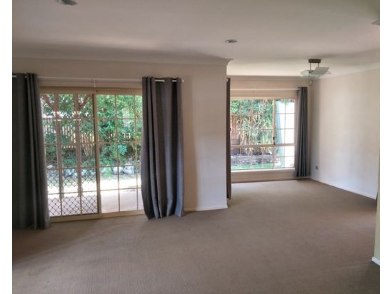 12 Japonica Pl, Calamvale QLD 4116
