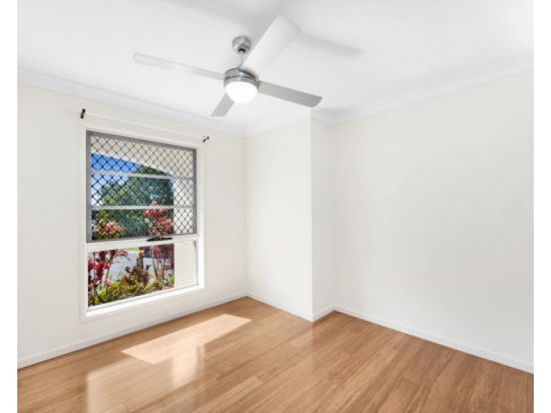18 Joseba place, Springfield Lakes QLD 4300