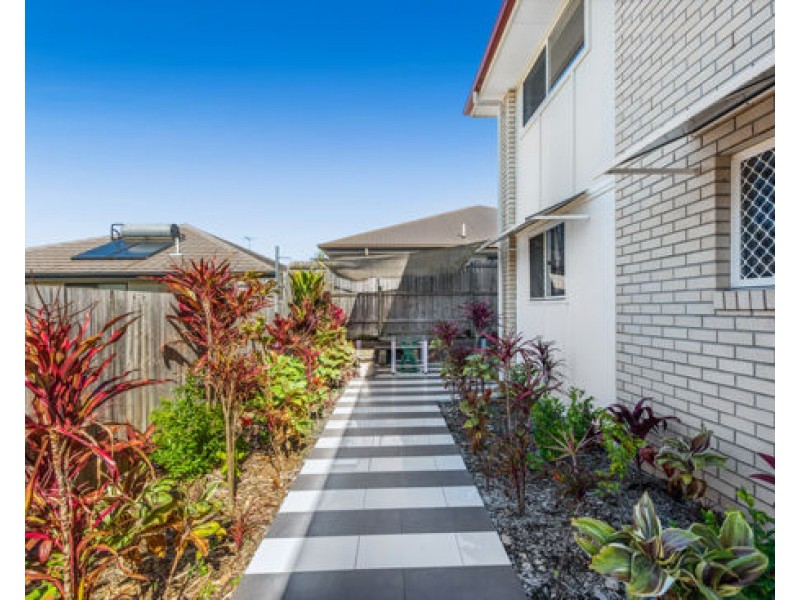 18 Joseba place, Springfield Lakes QLD 4300
