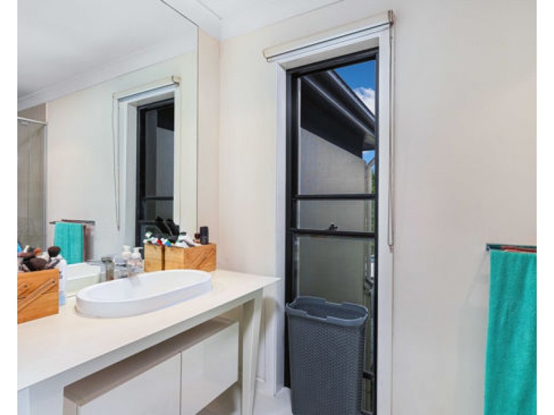 119 North Hill Drive Robina, Robina QLD 4226