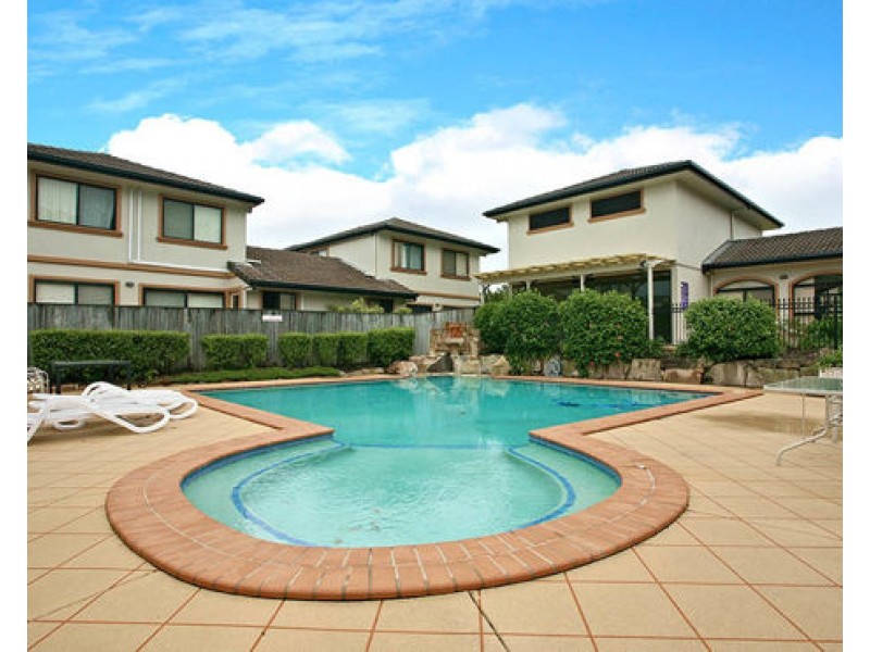 33/12 Greendale Way, Carindale QLD 4152