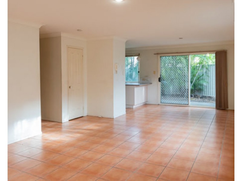 ID21017599 92 Larbert Street, Acacia Ridge QLD 4110