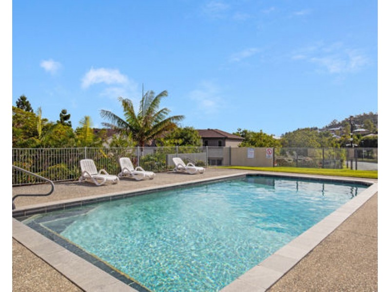 25/1 Belongil Street, Pacific Pines QLD 4211