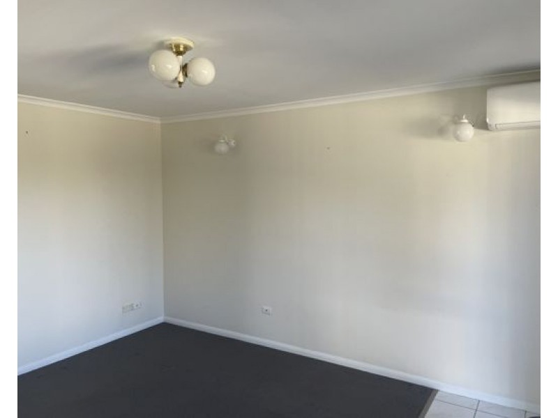42 10 Adrian Pl, Wishart QLD 4122