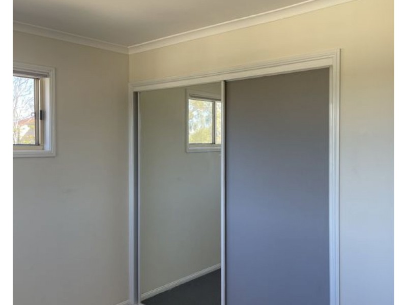 42 10 Adrian Pl, Wishart QLD 4122