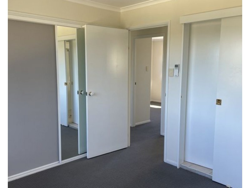 42 10 Adrian Pl, Wishart QLD 4122